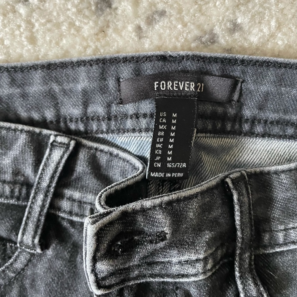 New Ripped jeans - Picture 4 of 5